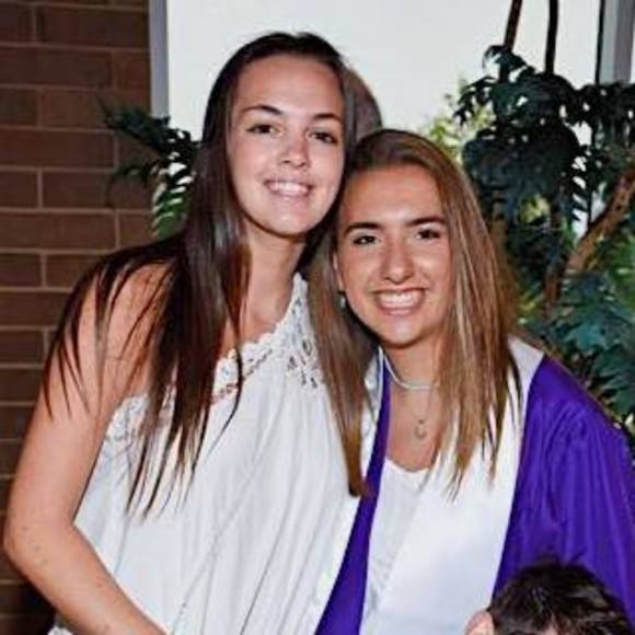 Meet your Posher, Julia - Picture 1 of 1